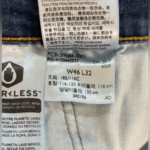 Levi’s 502 Tapered Fit Jeans 46x32 - Picture 7 of 9